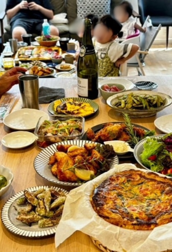 リメイク完成後のダイニングテーブル